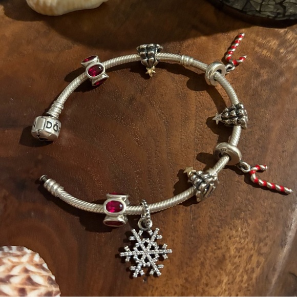 Pandora Moments Snake Chain Christmas Charm Bracelet 🎄❄️🌲♥️